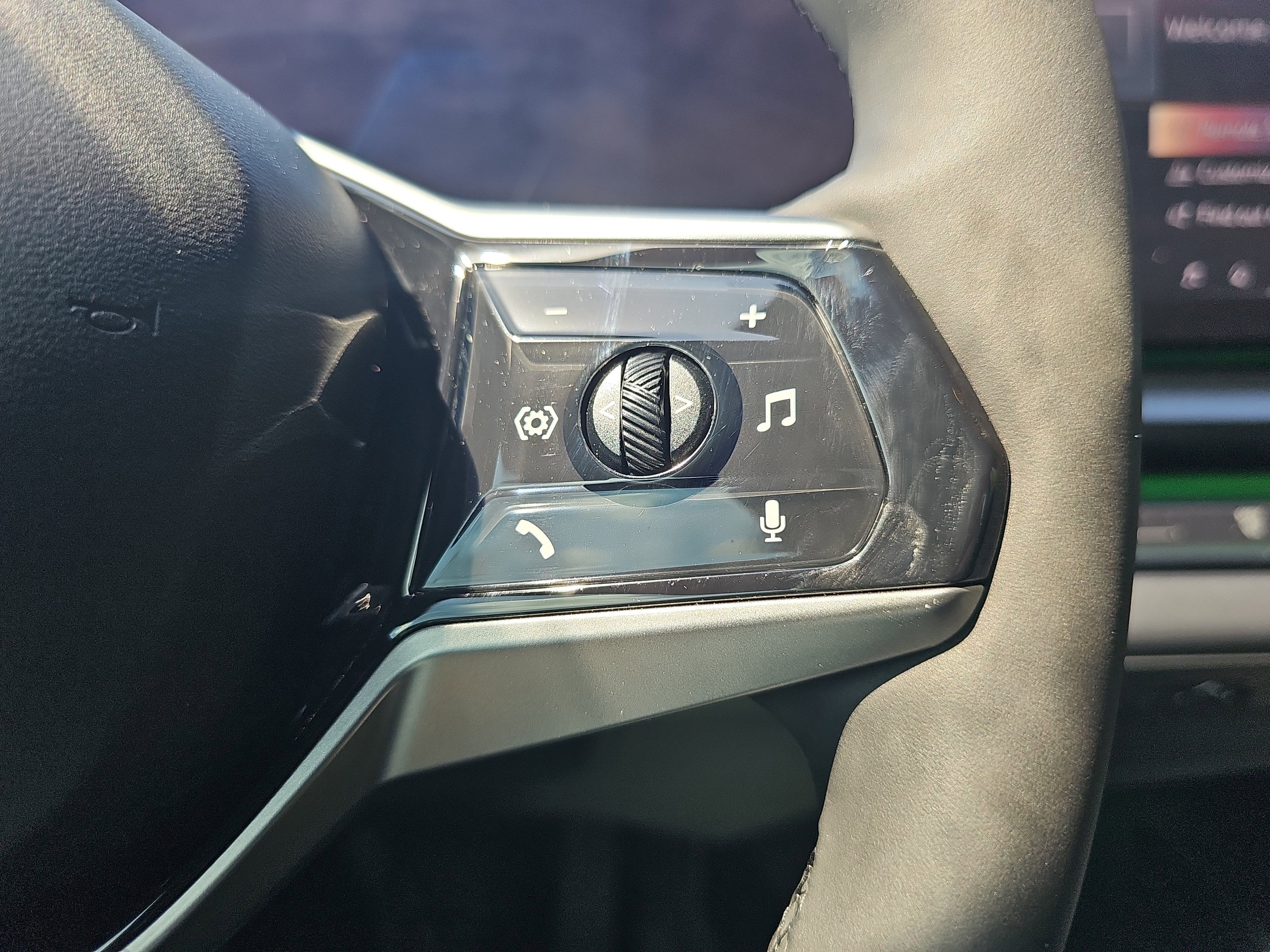 2025 BMW i5 xDrive40