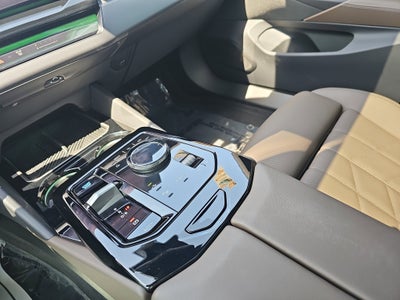 2025 BMW i5 xDrive40