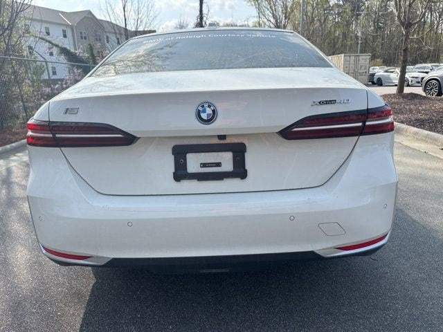 2025 BMW i5 xDrive40