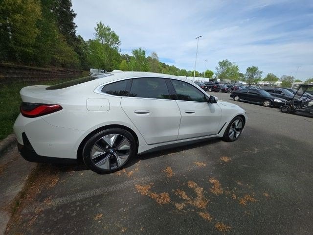 2025 BMW i4 eDrive40