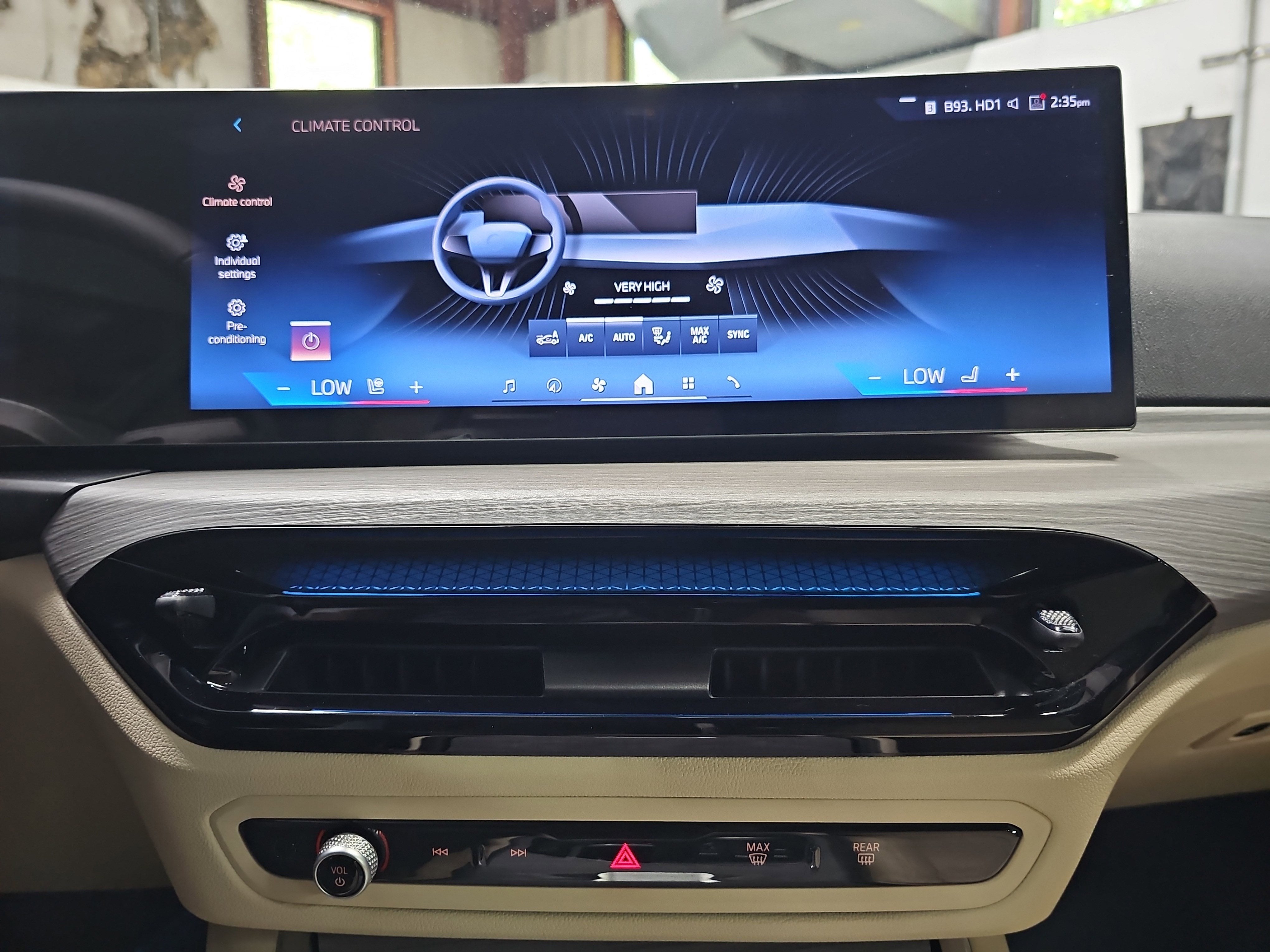 2025 BMW i4 eDrive40