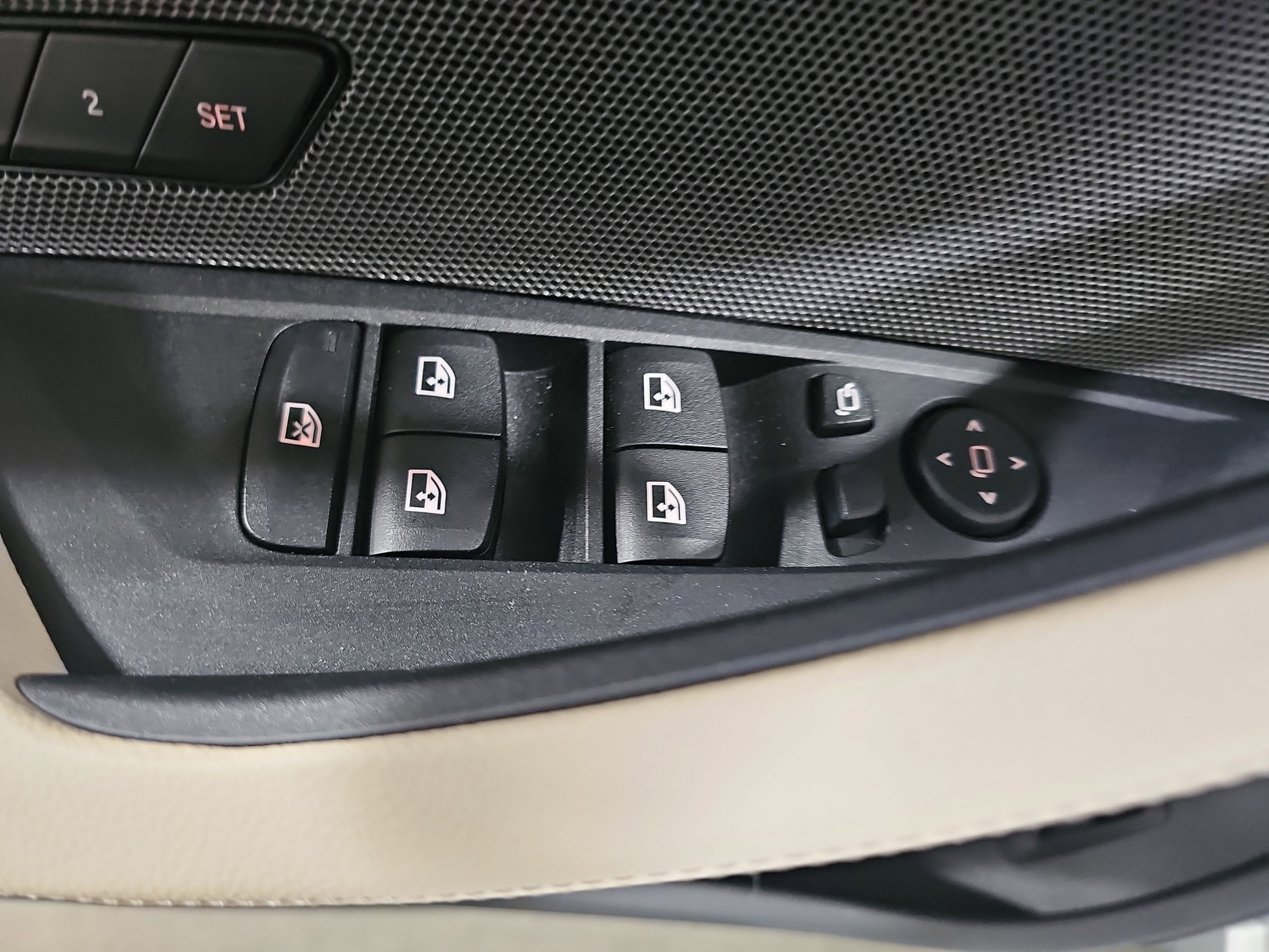 2025 BMW i4 eDrive40