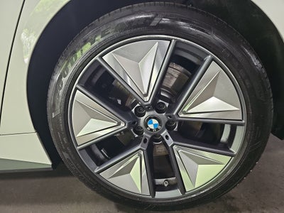 2025 BMW i4 eDrive40