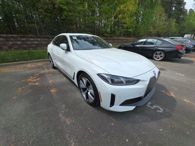 2025 BMW i4 eDrive40