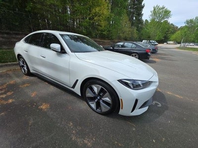 2025 BMW i4 eDrive40