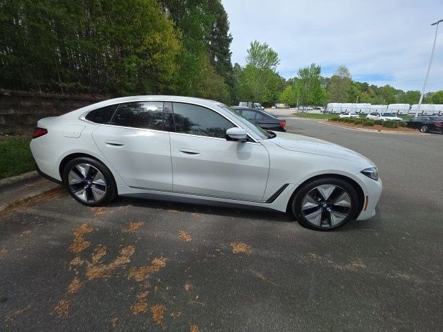 2025 BMW i4 eDrive40