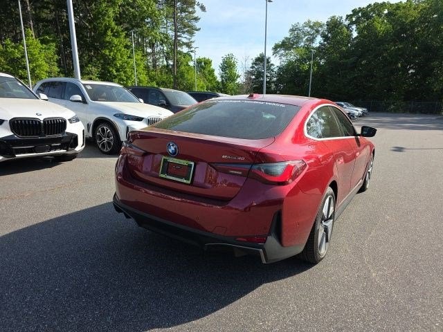 2025 BMW i4 eDrive40