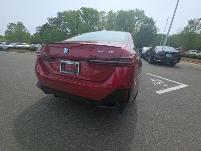 2025 BMW i5 eDrive40