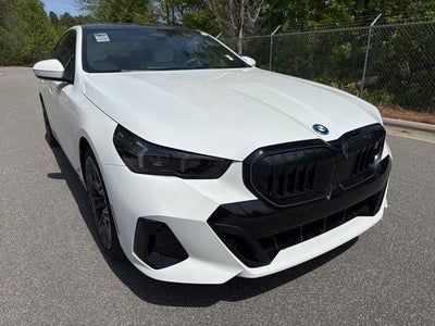 2025 BMW i5 eDrive40