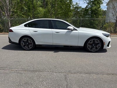 2025 BMW i5 eDrive40