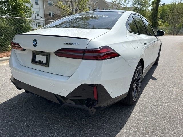 2025 BMW i5 eDrive40