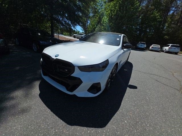2025 BMW i5 M60