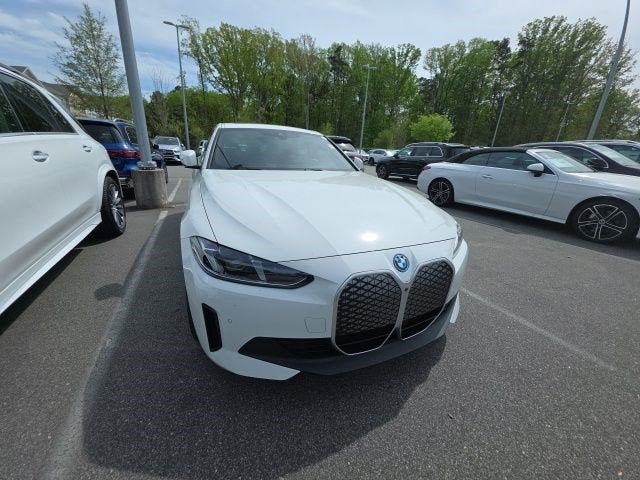 2025 BMW i4 xDrive40