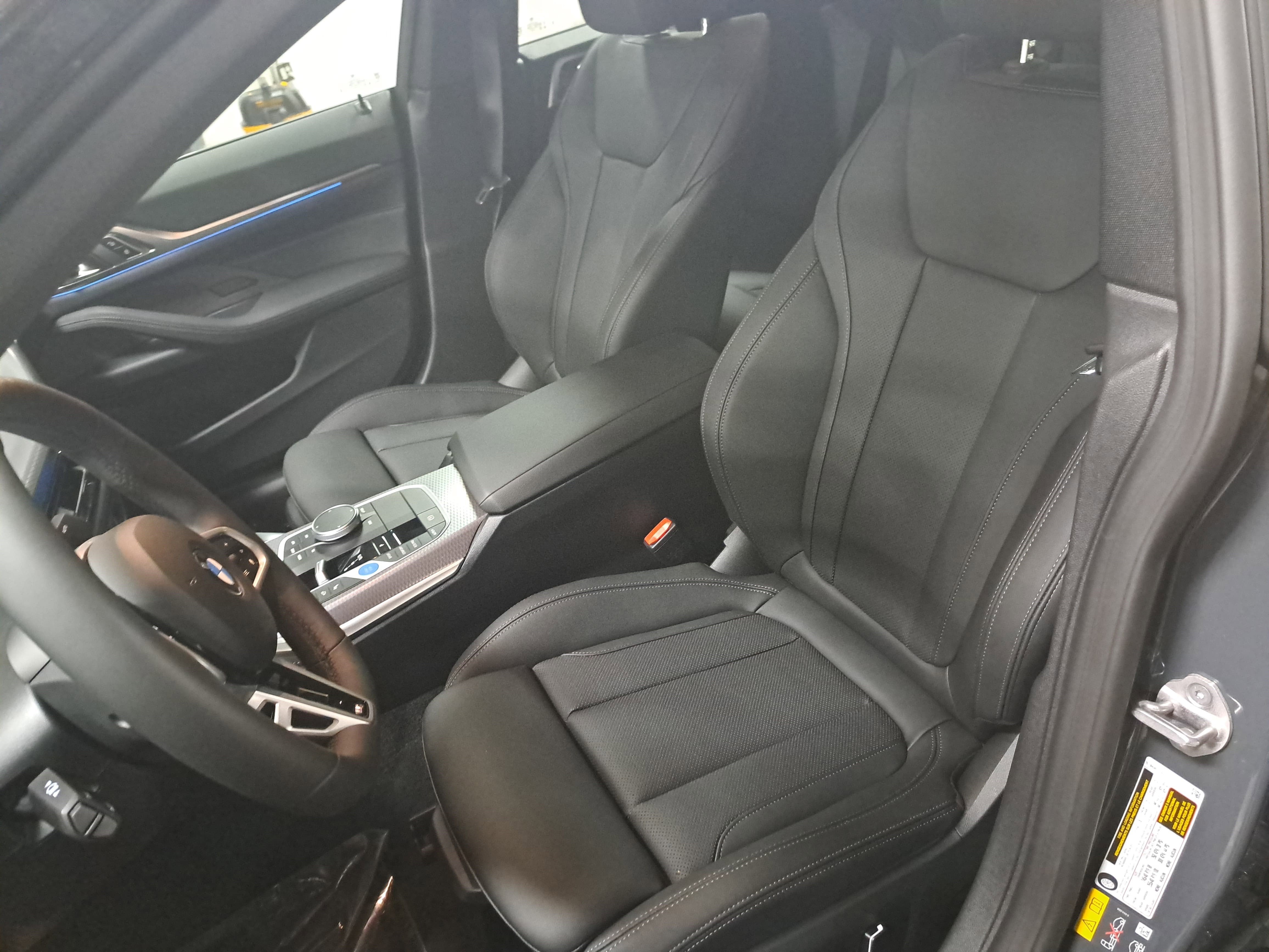 2026 BMW i4 xDrive40