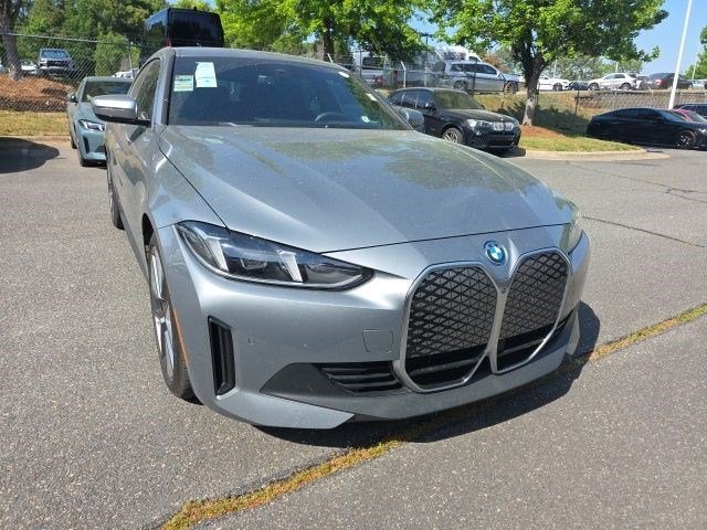 2025 BMW i4 xDrive40