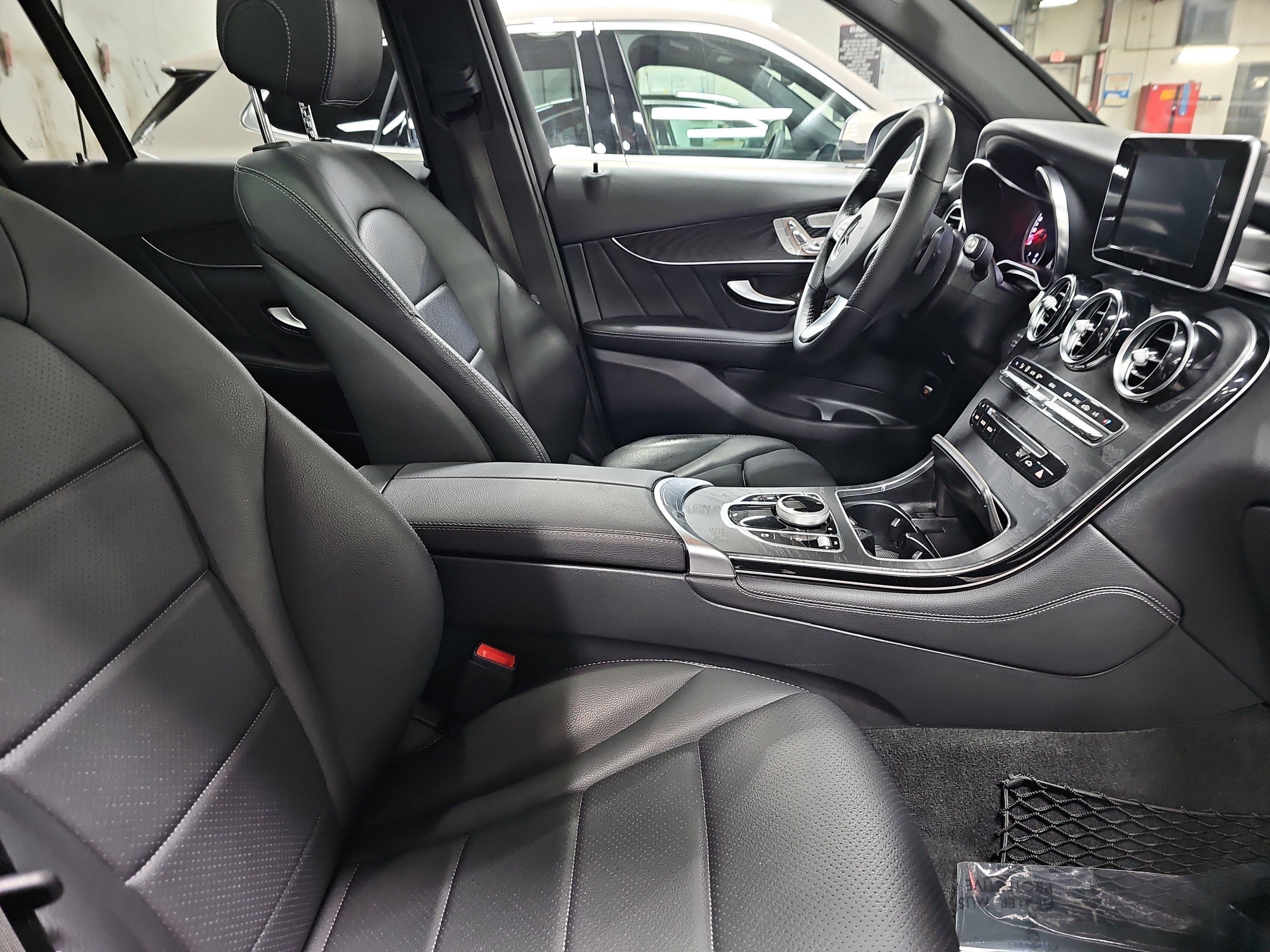 2018 Mercedes-Benz GLC GLC 300