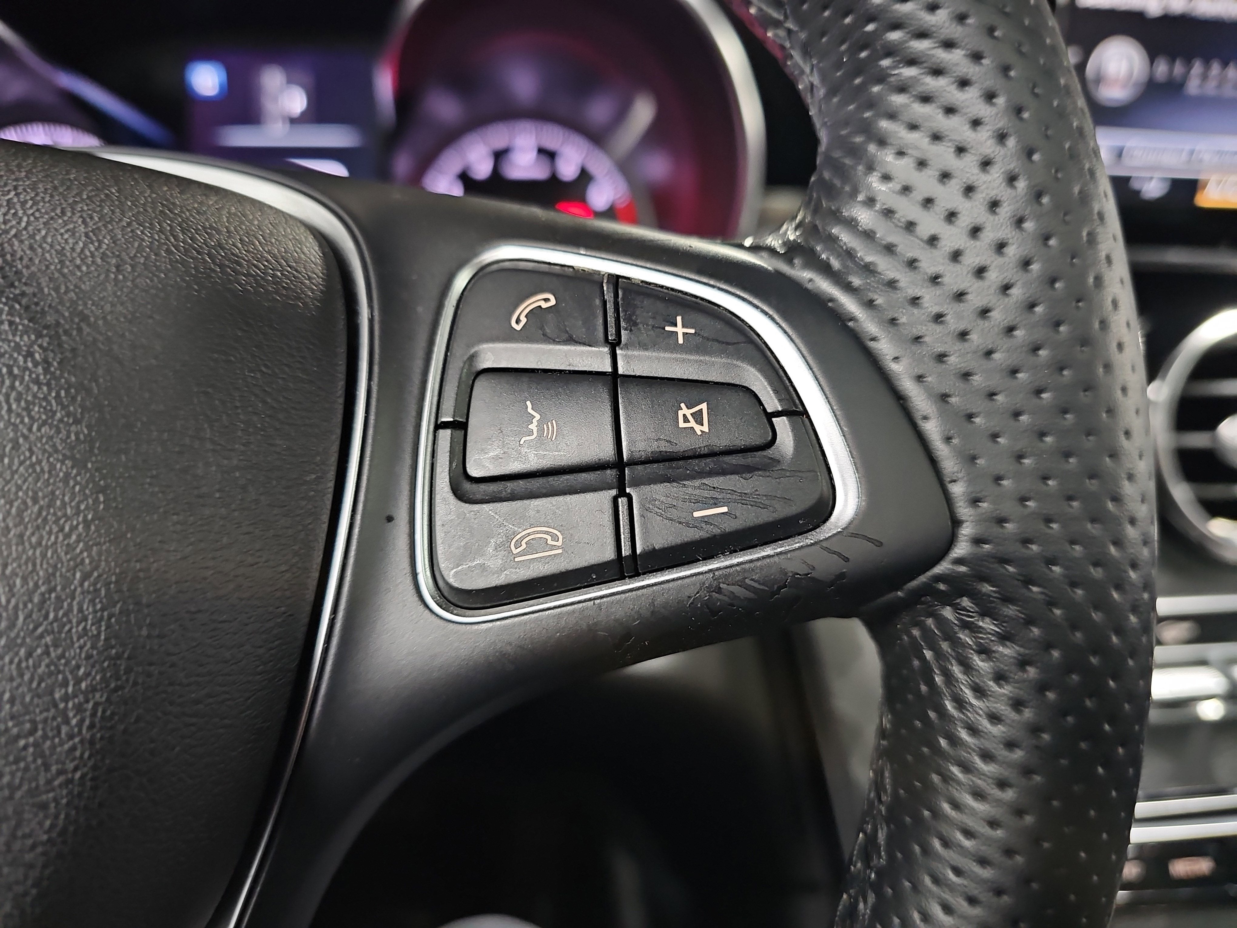 2018 Mercedes-Benz GLC GLC 300