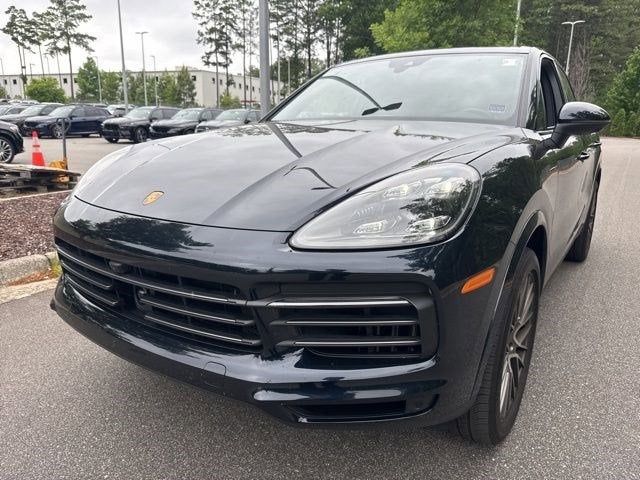 2022 Porsche Cayenne Base
