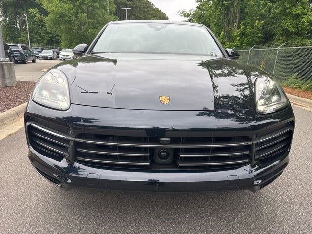 2022 Porsche Cayenne Base