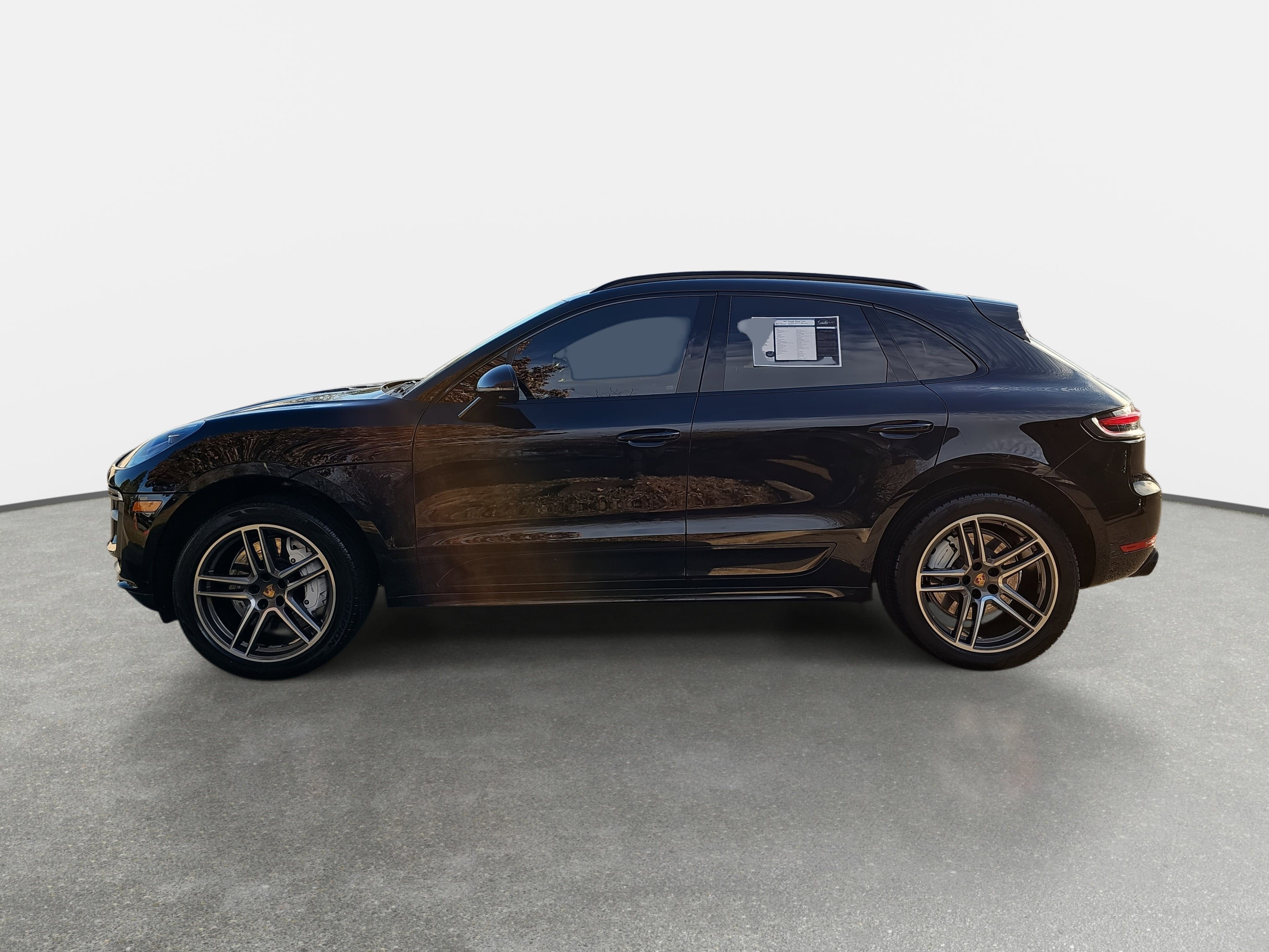 2021 Porsche Macan Turbo