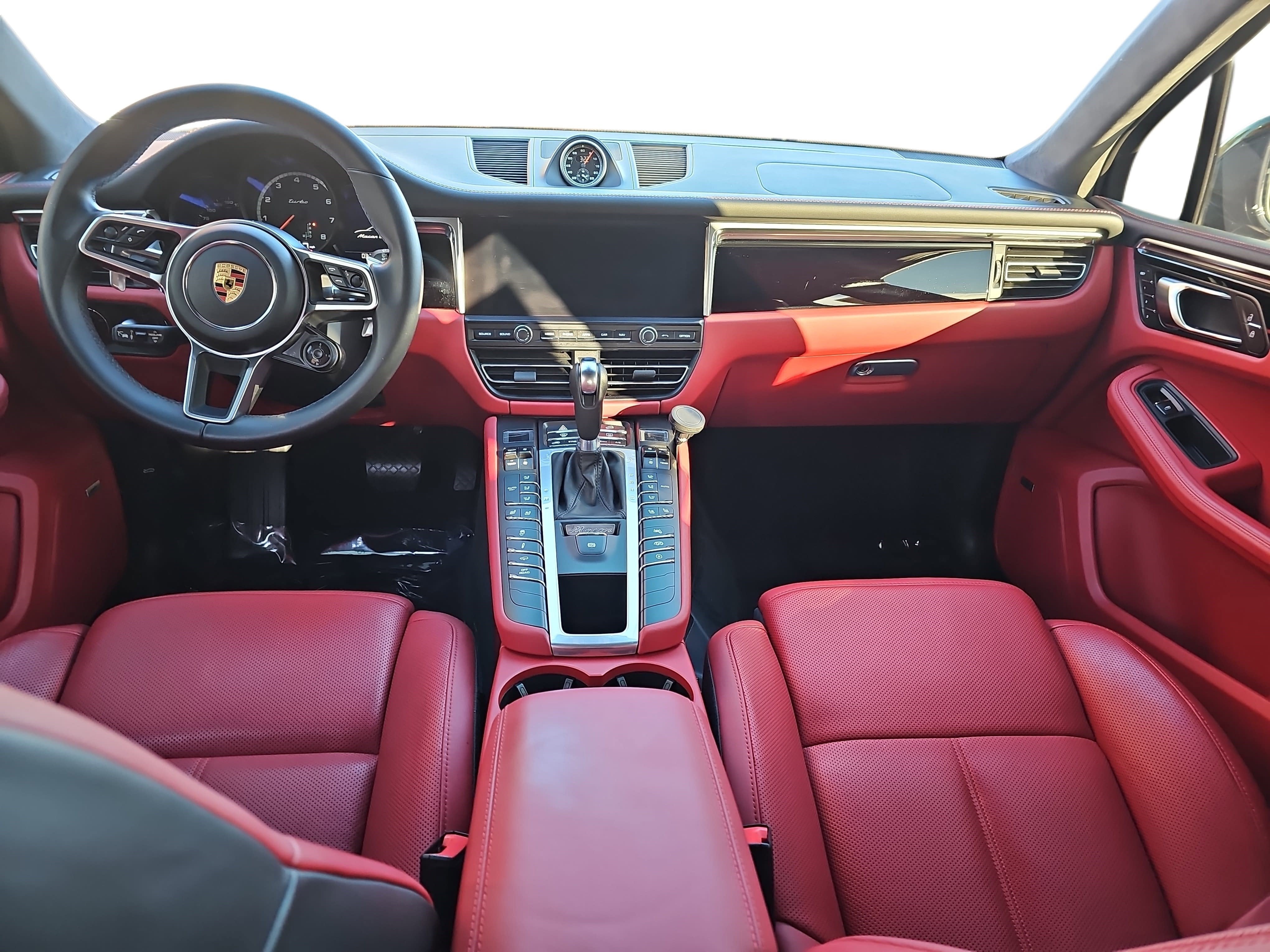 2021 Porsche Macan Turbo