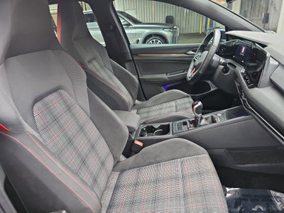 2022 Volkswagen Golf GTI SE