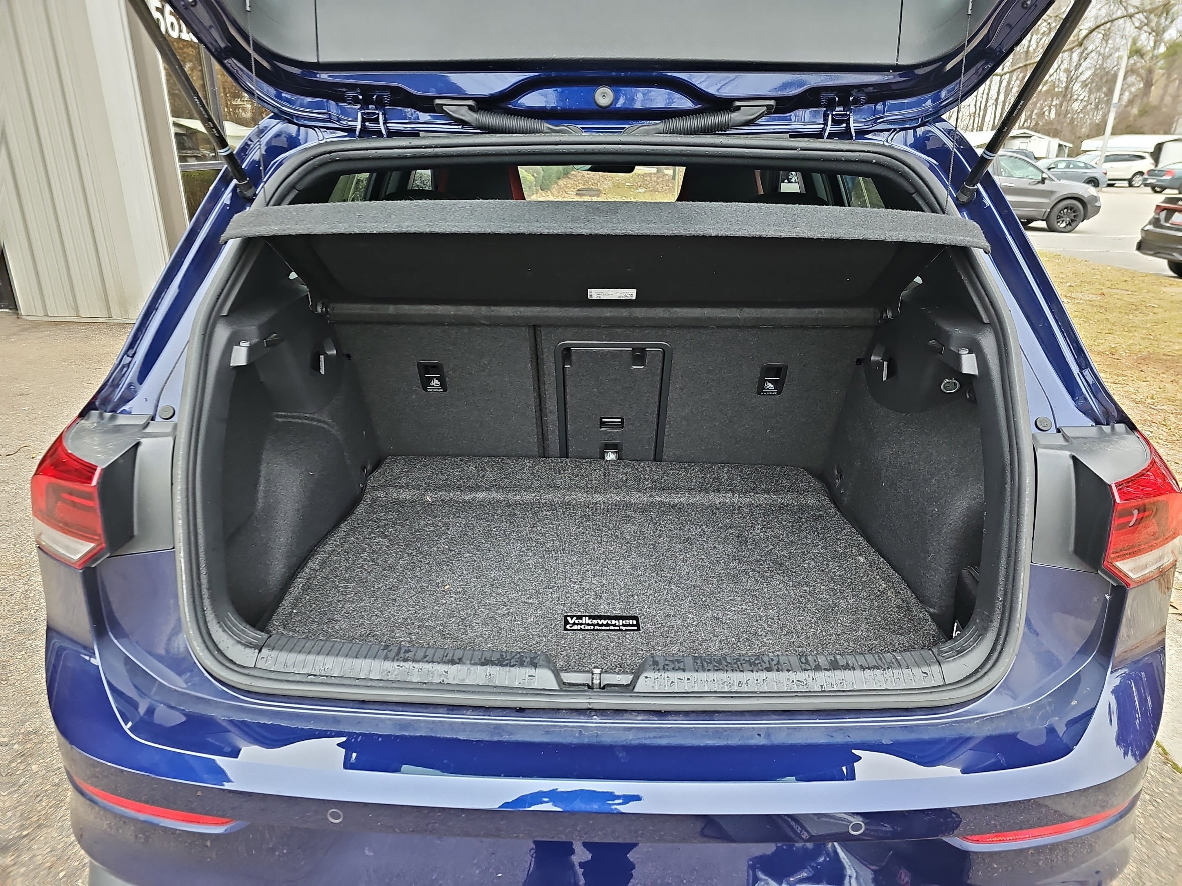 2022 Volkswagen Golf GTI SE