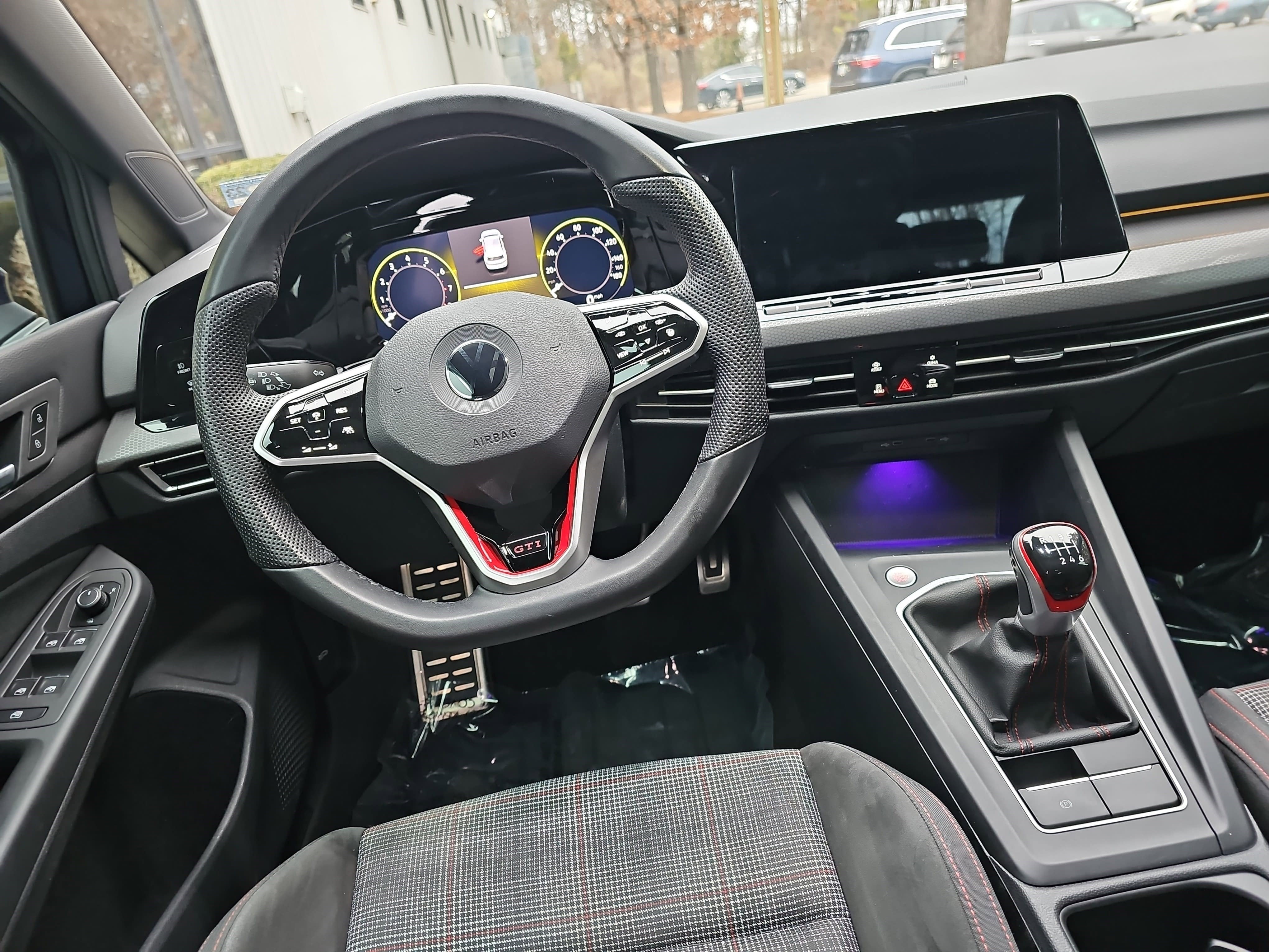 2022 Volkswagen Golf GTI SE