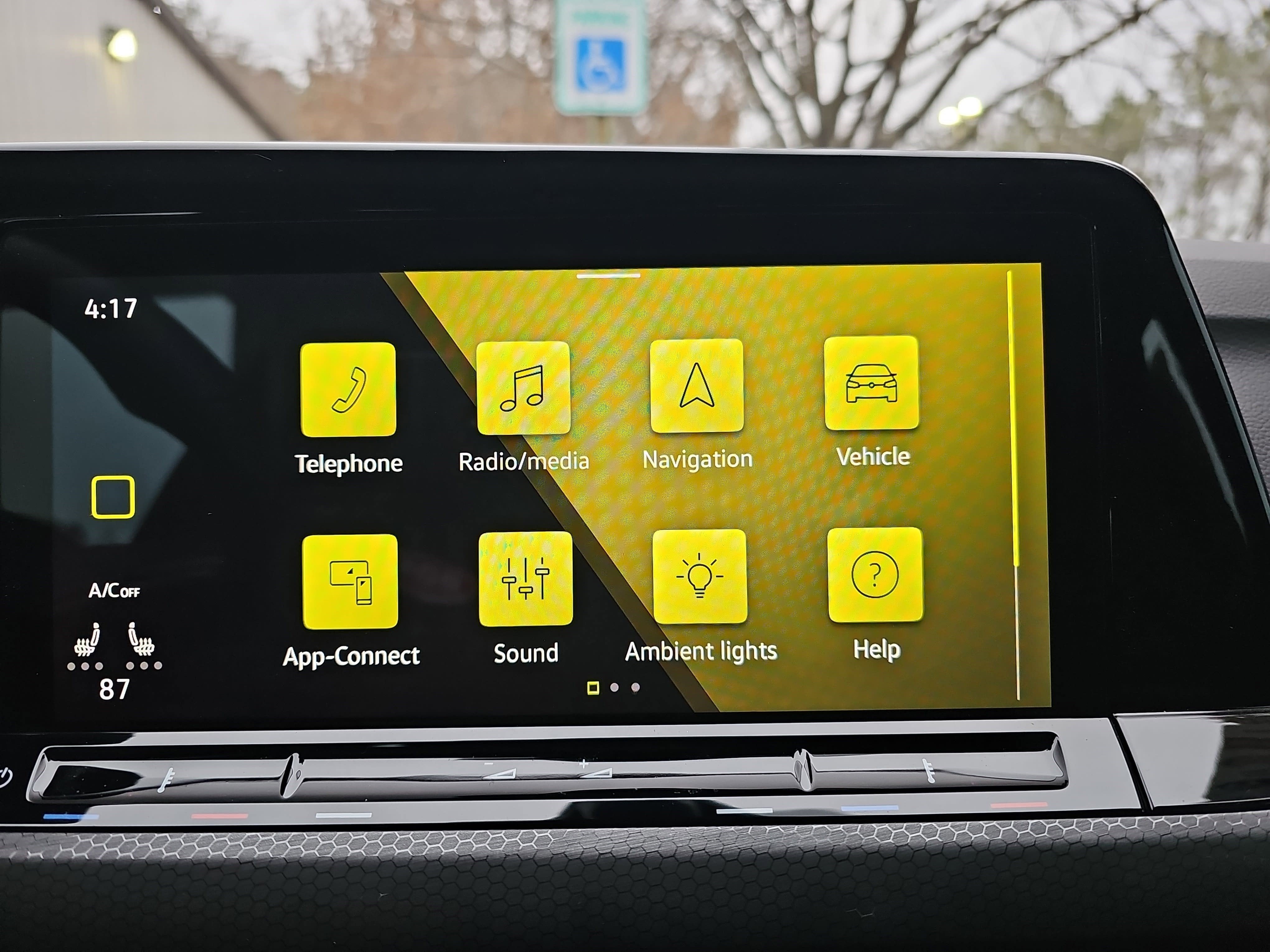 2022 Volkswagen Golf GTI SE