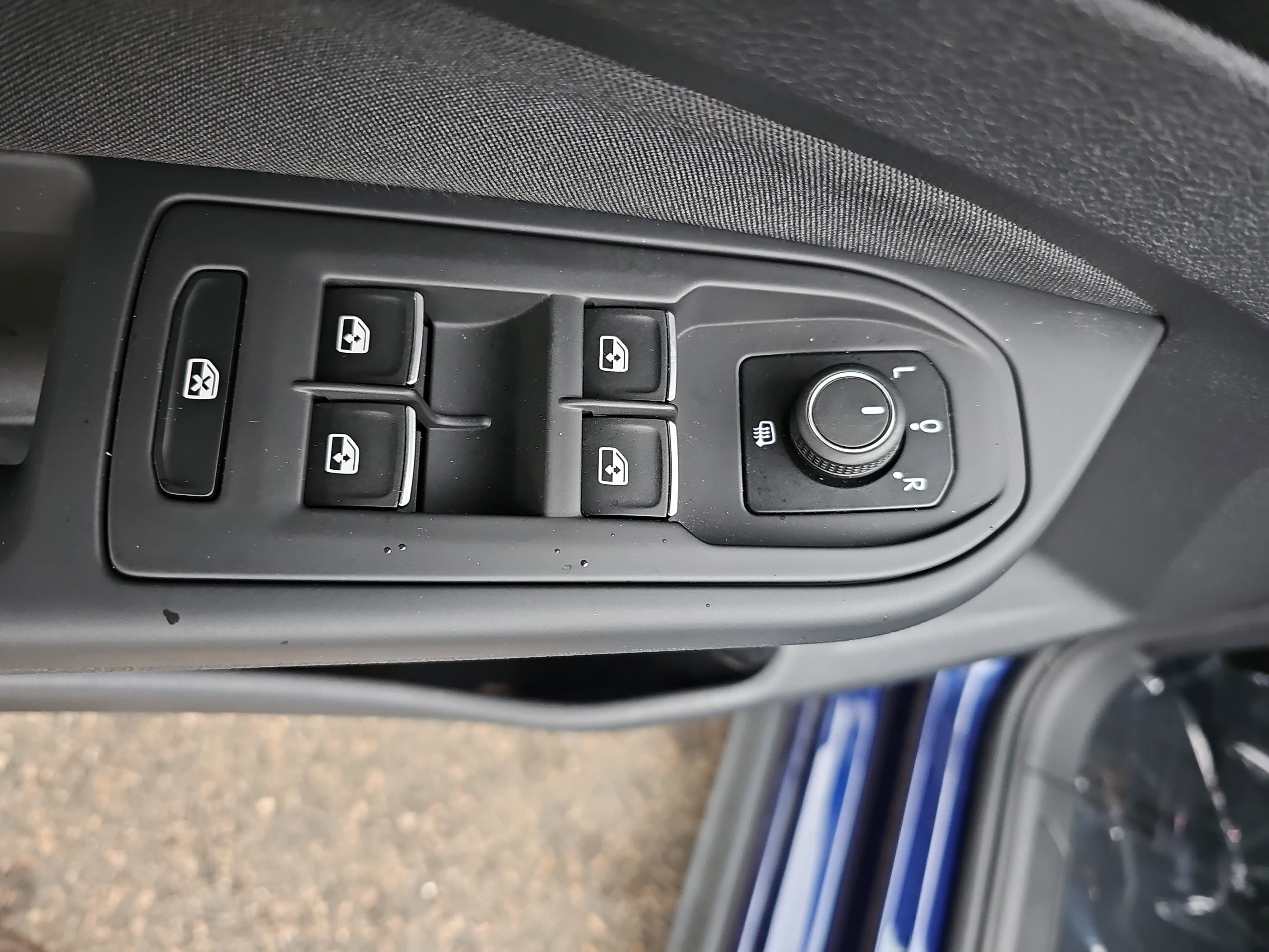 2022 Volkswagen Golf GTI SE