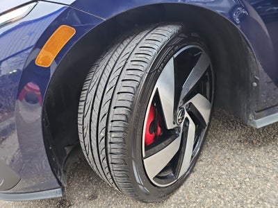 2022 Volkswagen Golf GTI SE