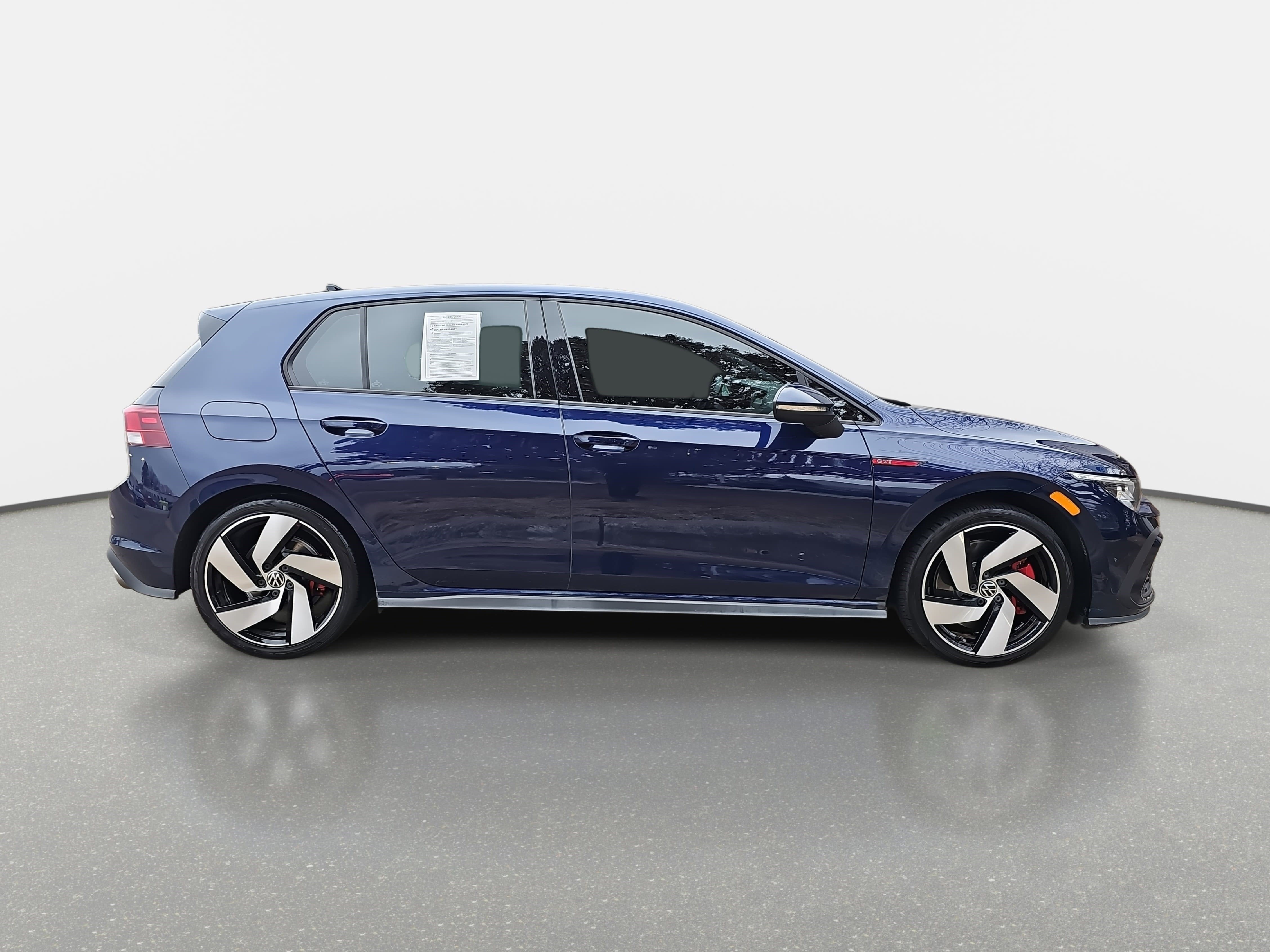 2022 Volkswagen Golf GTI SE