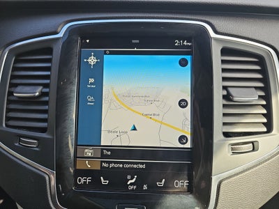 2022 Volvo XC90 Momentum