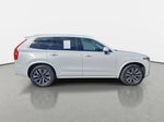 2022 Volvo XC90 Momentum