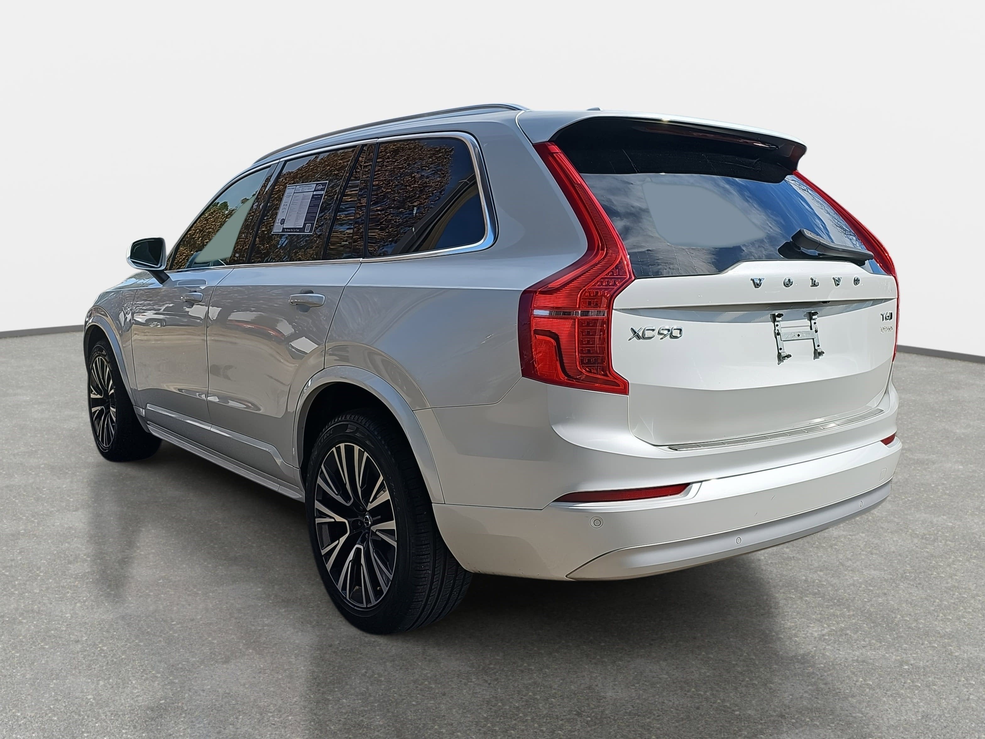 2022 Volvo XC90 Momentum