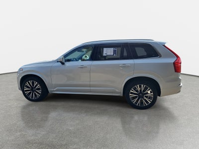 2022 Volvo XC90 Momentum