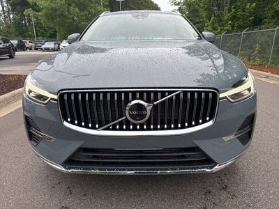 2023 Volvo XC60 Recharge Plug-In Hybrid Ultimate Bright Theme