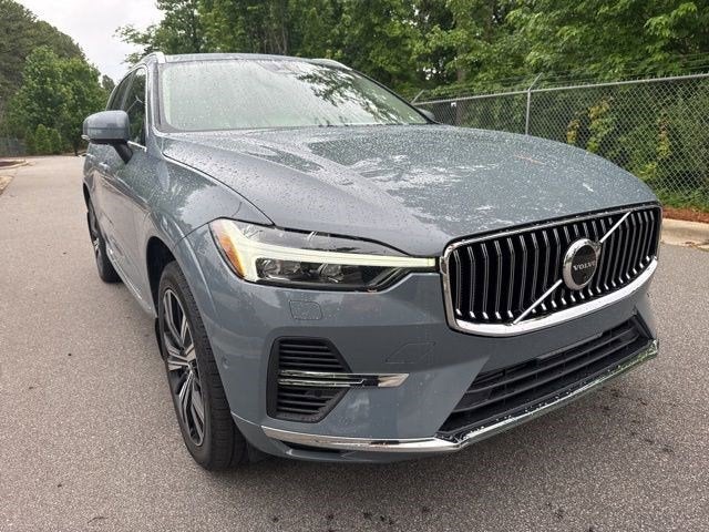 2023 Volvo XC60 Recharge Plug-In Hybrid Ultimate Bright Theme