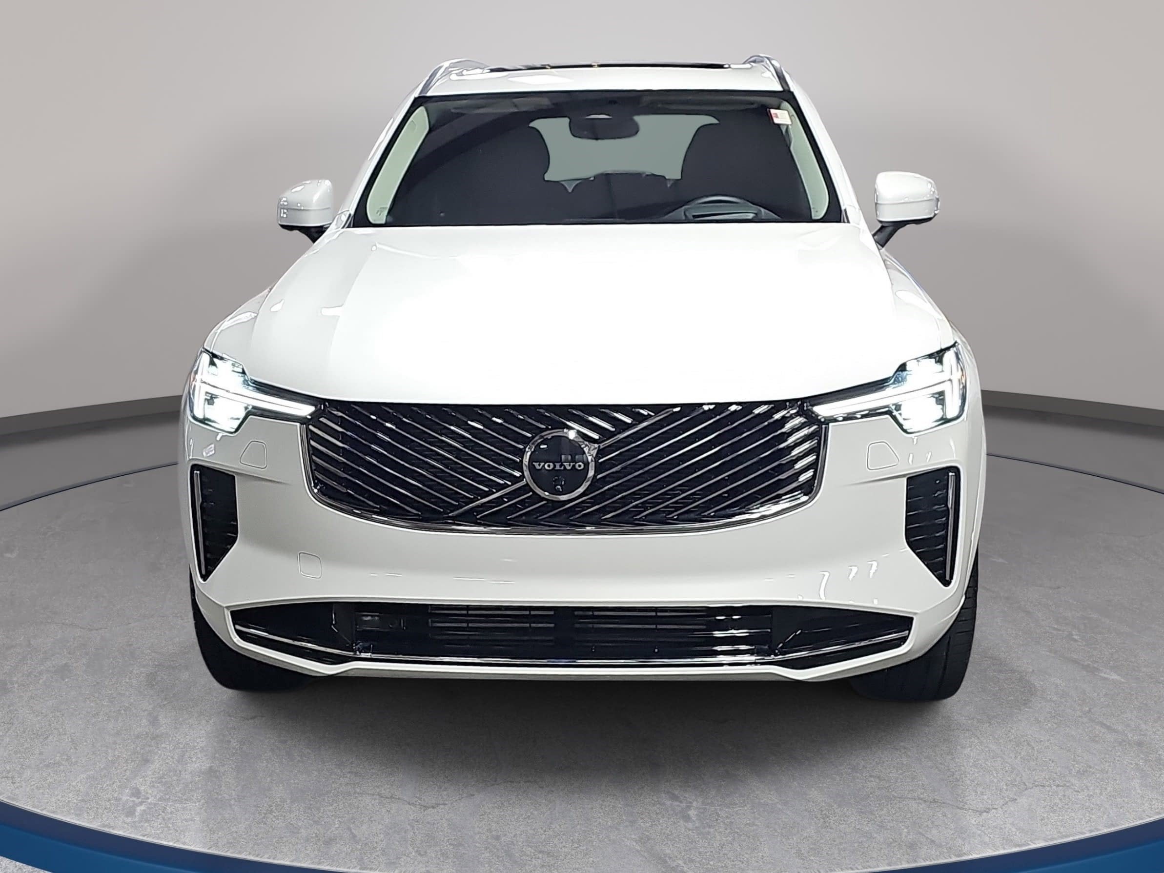 2025 Volvo XC90 Plug-In Hybrid Ultra