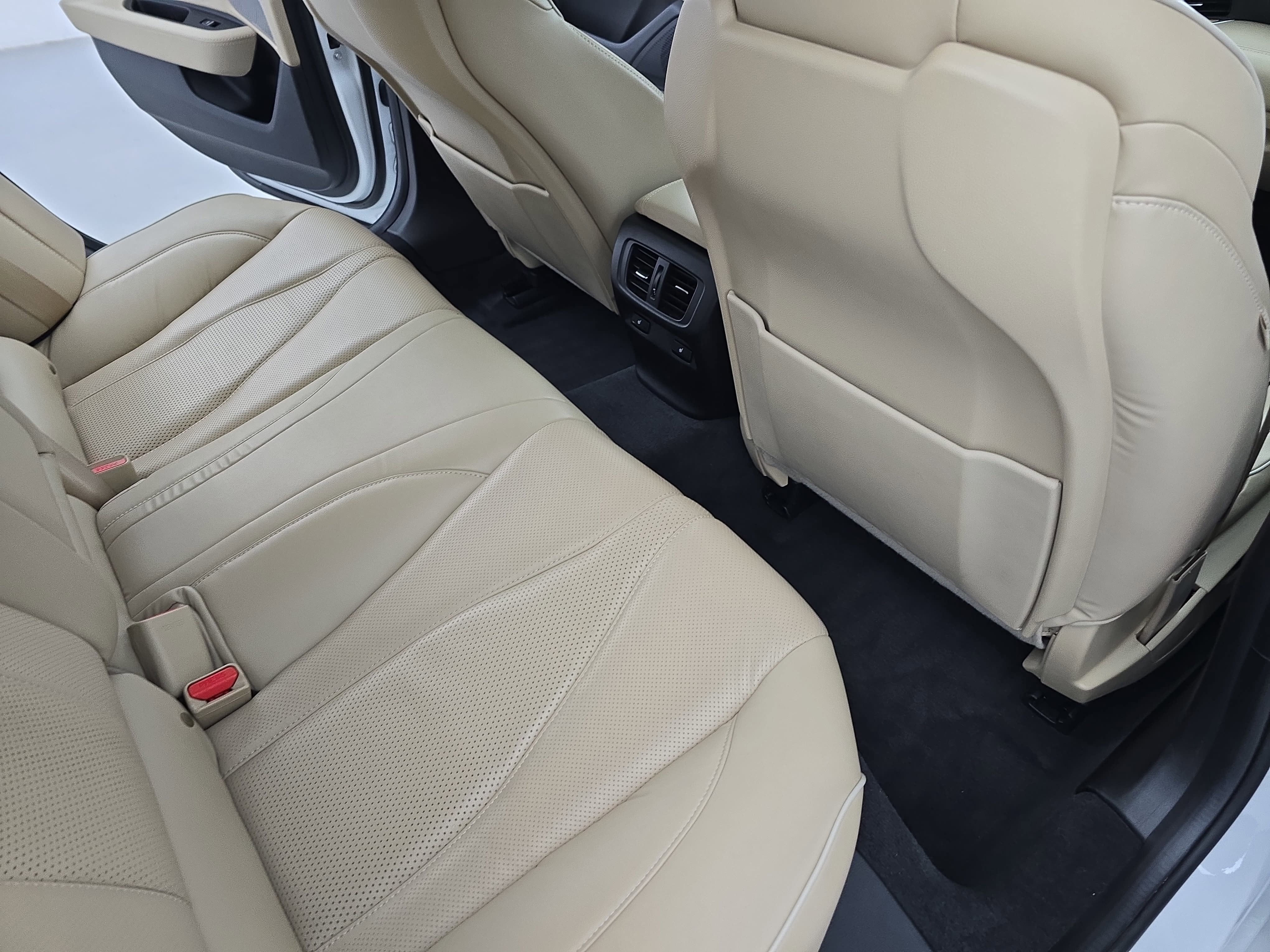 2023 Acura TLX with Advance Package