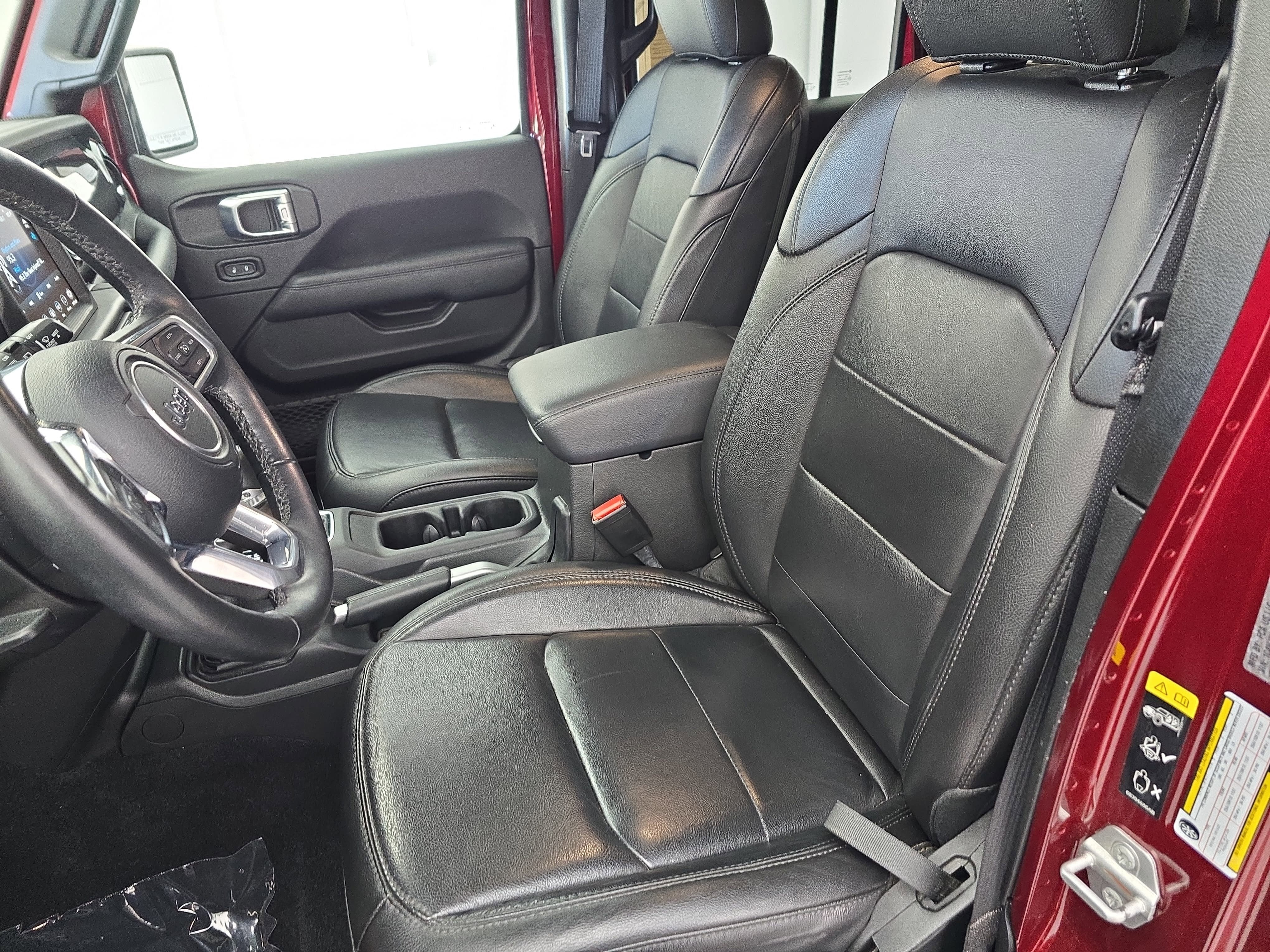 2021 Jeep Wrangler Unlimited Sahara Altitude