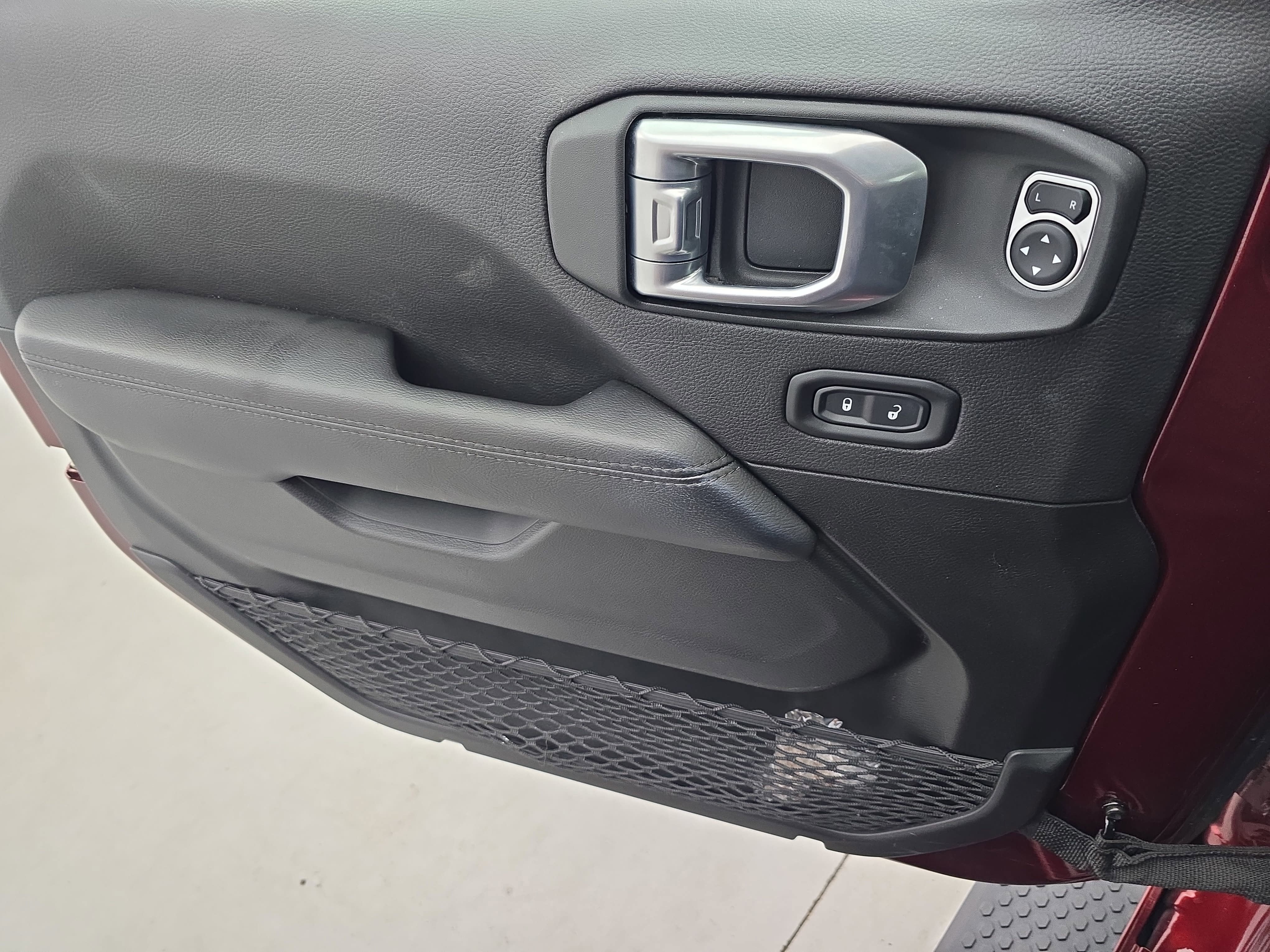 2021 Jeep Wrangler Unlimited Sahara Altitude