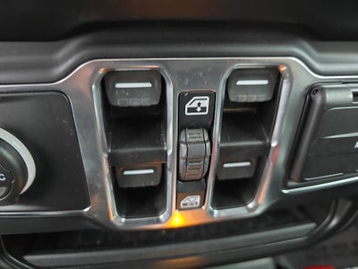 2021 Jeep Wrangler Unlimited Sahara Altitude