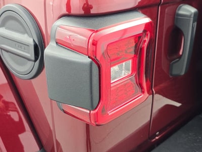 2021 Jeep Wrangler Unlimited Sahara Altitude