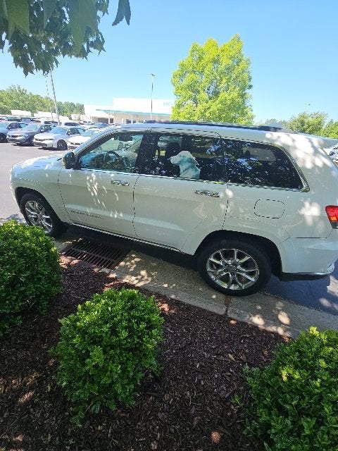 2016 Jeep Grand Cherokee Summit