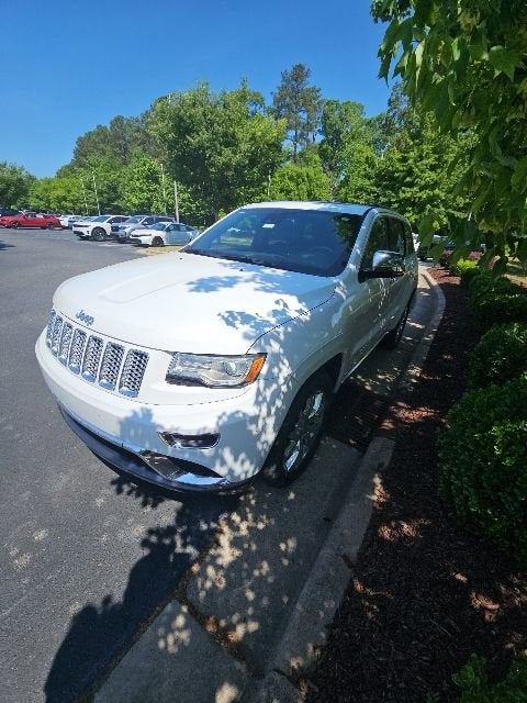 2016 Jeep Grand Cherokee Summit