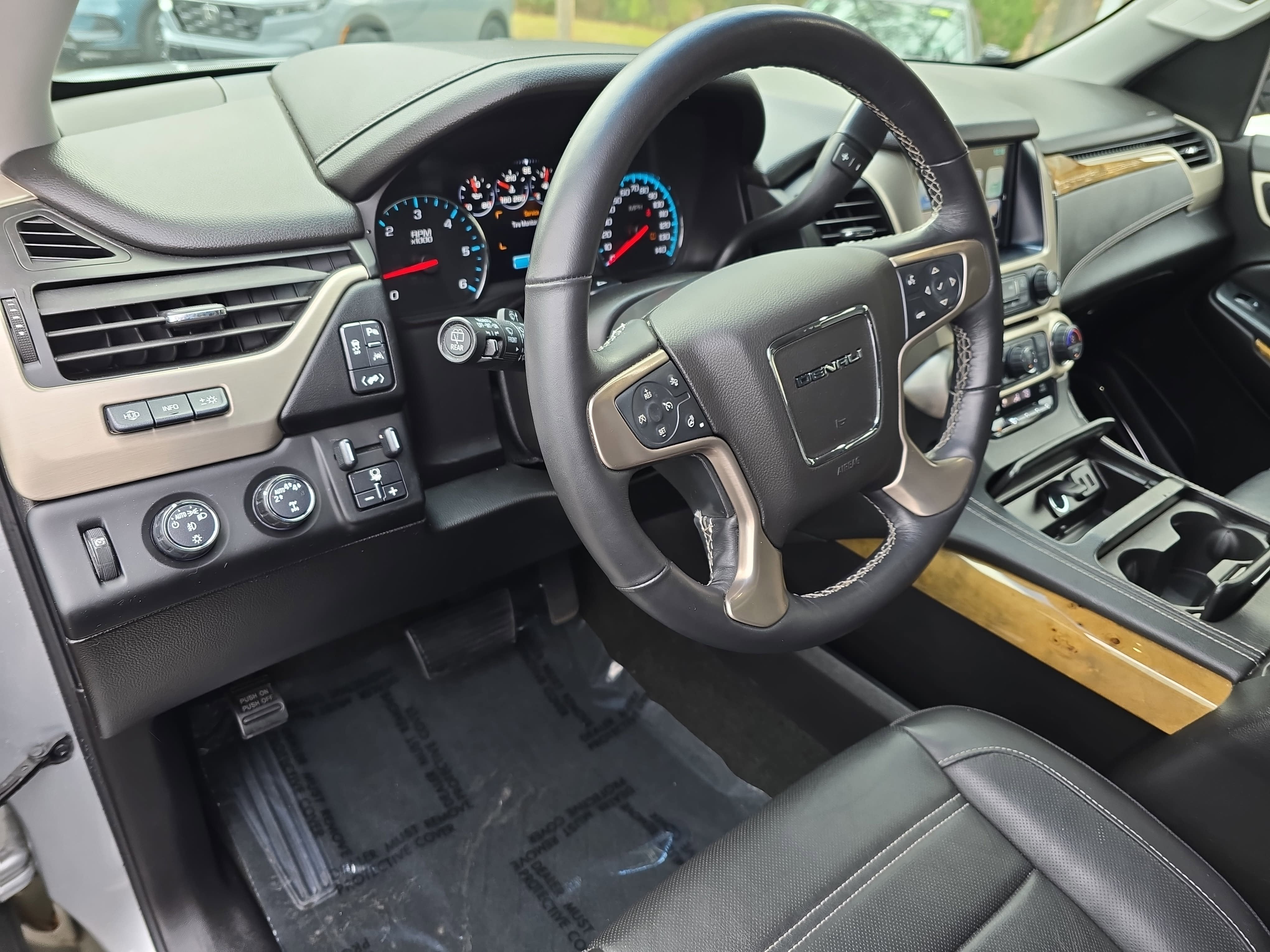 2017 GMC Yukon Denali Denali