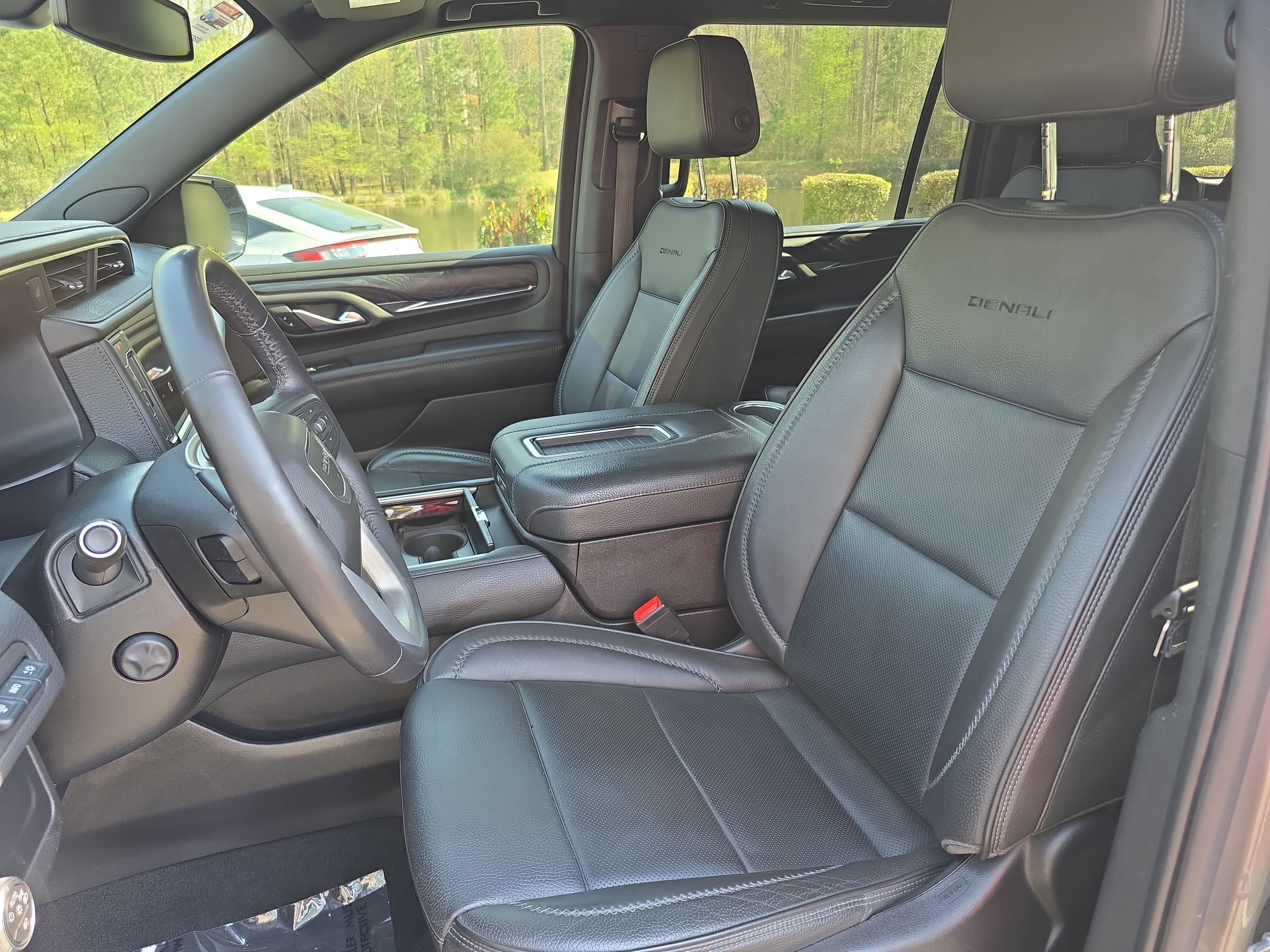 2022 GMC Yukon Denali Denali