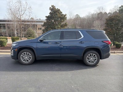 2022 Chevrolet Traverse LT Cloth