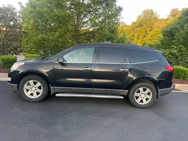 2011 Chevrolet Traverse LT with 2LT